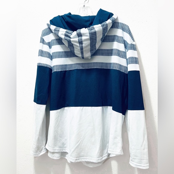 Color • Block • Hooded • Sweatshirt - Picture 4 of 4